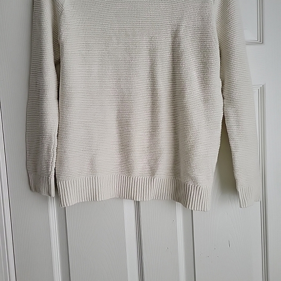 Croft & Barrow Women's Sweater - Picture 2 of 11